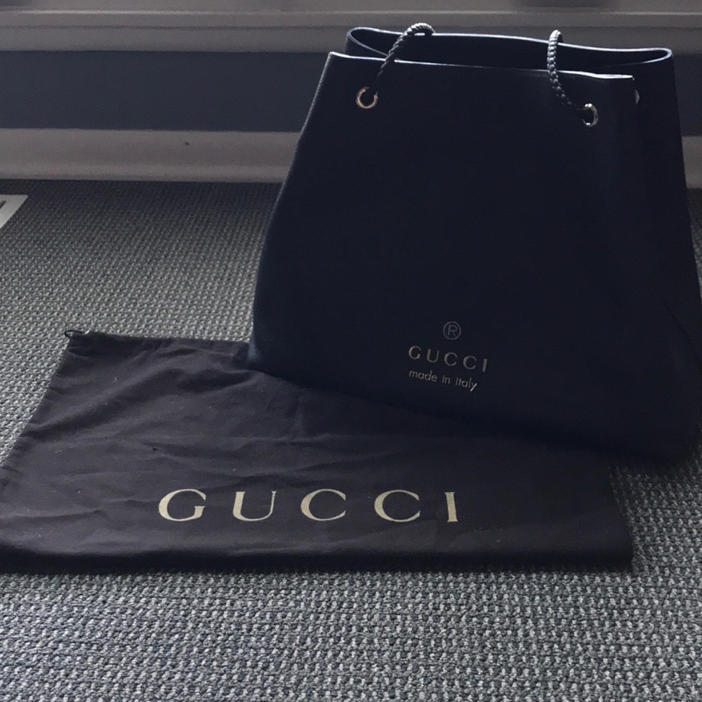 Brown Gucci bag authentic
